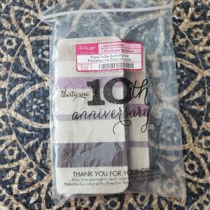 Thirty-one Free to Be soft wallet in Purple Twill Stripe